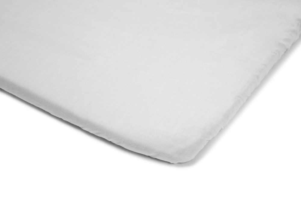 AeroMoov plahta za putni krevetić – bijela, s gumicom