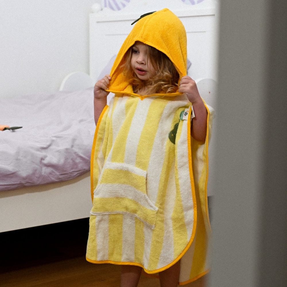 The Cotton Cloud Poncho Pedro Pear