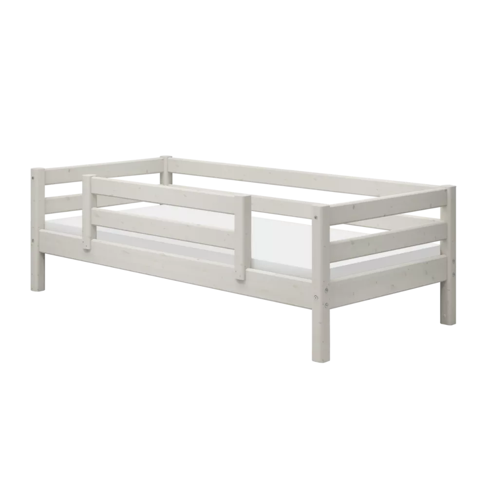 FLEXA Single bed sa zaštitnom ogradicom White