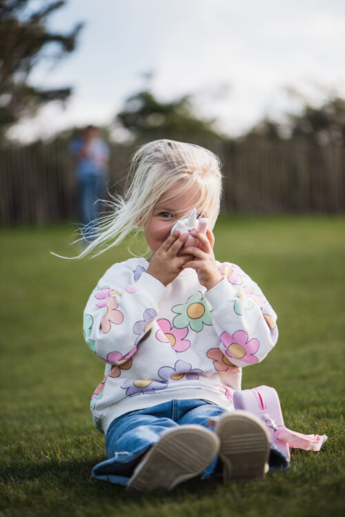 2023-09-20TheZoofamilycSilvieBonne-72-scaled Dječji Zoo Walkie talkie Jednorog