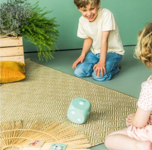 Lilliputiens Igra koordinacije ?krinja s blagom