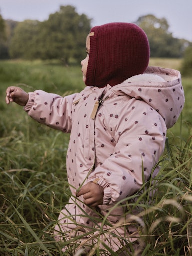 Lil’-Atelier_FallWinter2025_4773742_13244263_7 Lil'Atelier zimsko odijelo Bubamara