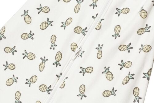 ON-THE-MOVE-SLEEP-BAG_PINEAPPLE_SLBMDPINA1_SLBMDPINA25_SLBLGPINA1_SLBLGPINA25_03-1201x801-d21b45d Vreća sa nogavicama 2u1 (TOG 2.5), Ananas (6-18mj)