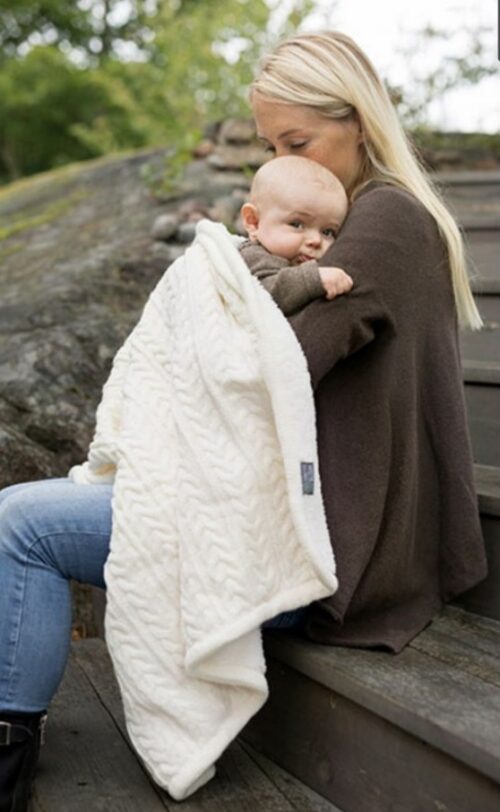 Vinter & Bloom deka Cuddly Ivory