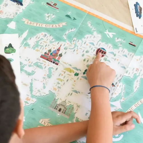 poppikstickerposterafficheworldtourplanispherecartedumonde12-copie_734x734_crop_center Poppik Edukativni poster Put oko svijeta