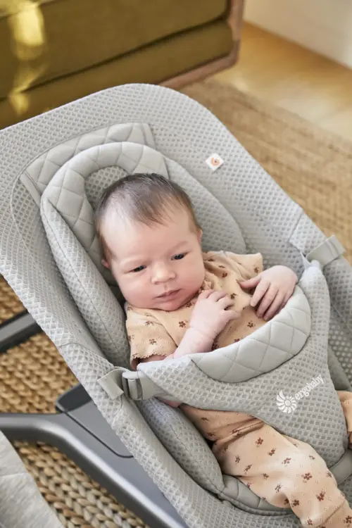 Ergobaby Evolve ležaljka 3u1 mrežasta - Light Grey