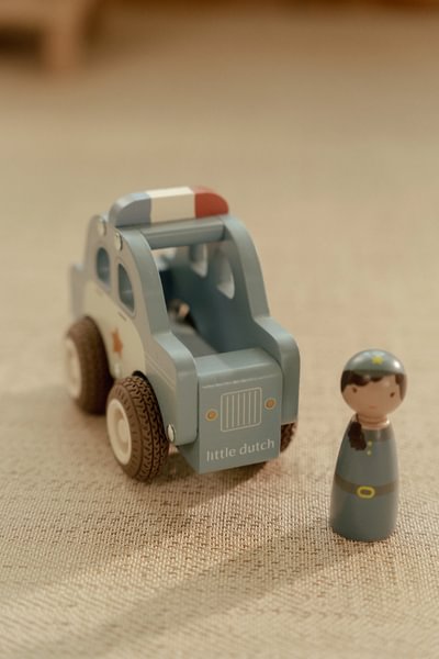 little dutch policijski auto