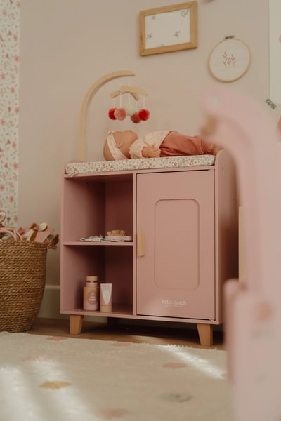 Little Dutch Drveni stol za previjanje lutaka