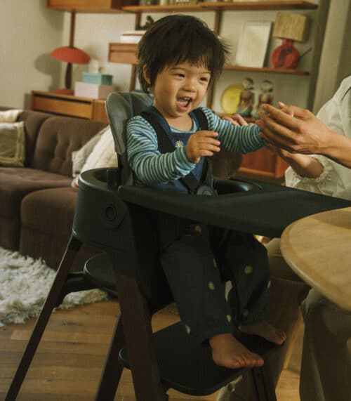 Stokke® Steps Hranilica Black/Warm Brown Stokke® Steps Hranilica Black/Warm Brown