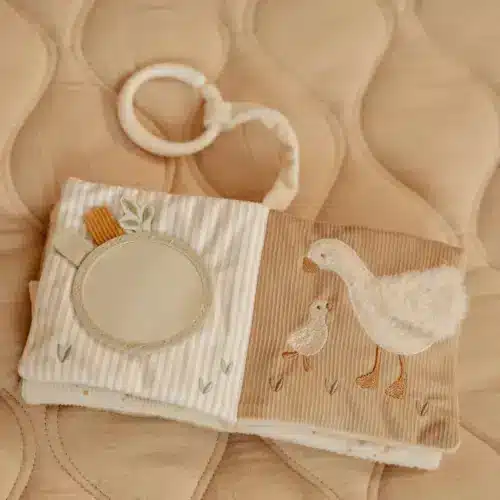 Little duthc meka aktivna knjigica Newborn Naturals