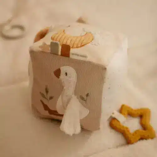 Little Dutch aktivna plišana kocka Newborn Naturals