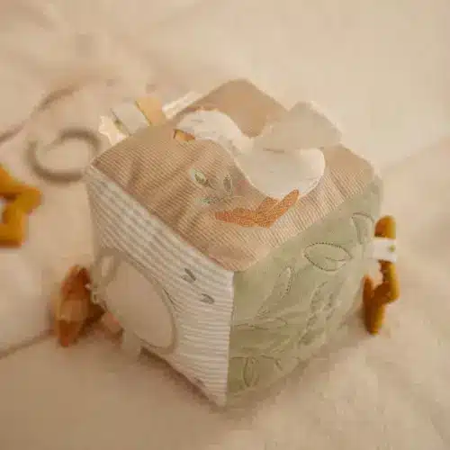 Little Dutch aktivna plišana kocka Newborn Naturals